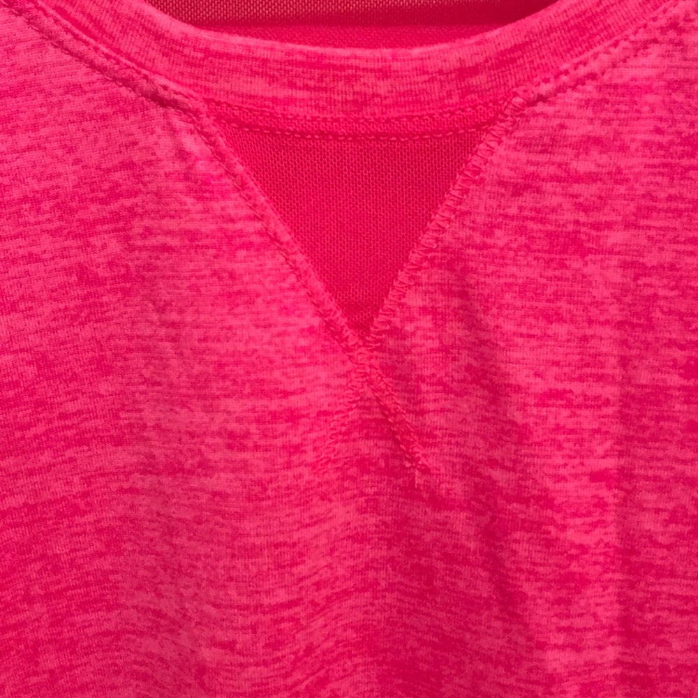 Pink tee - Picture 2 of 7